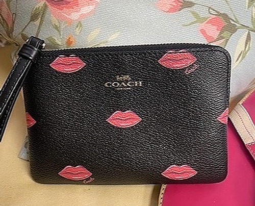 Coach Lips Wristlet