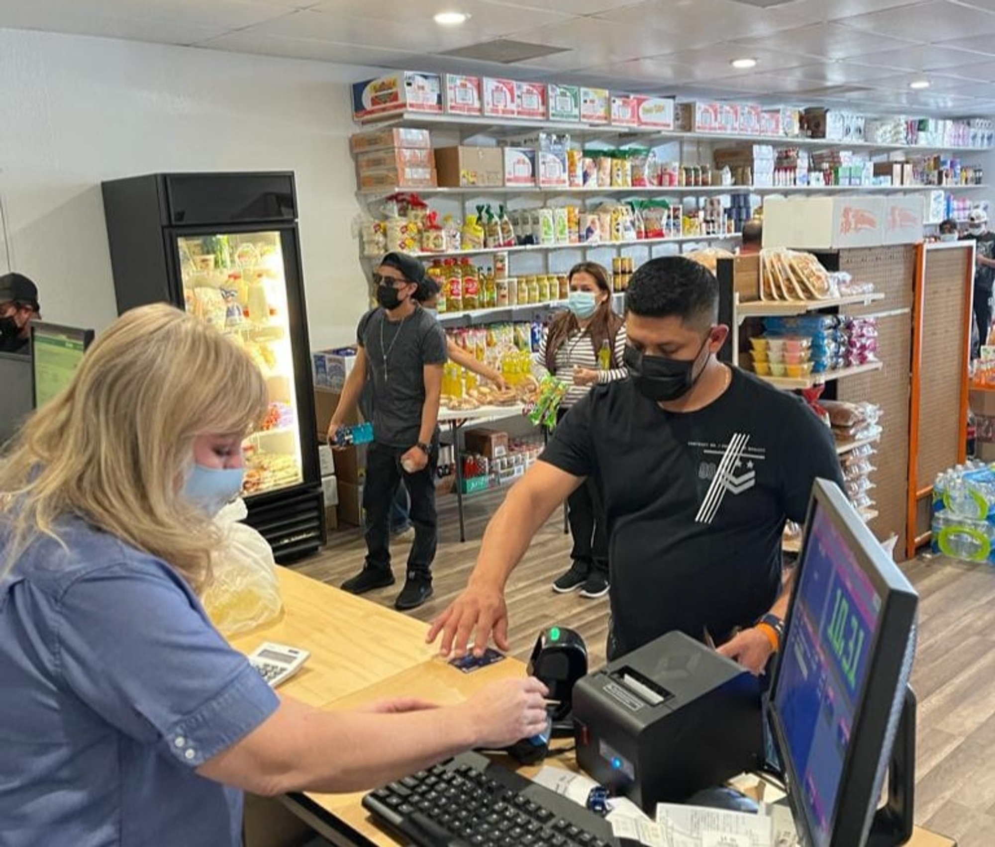 D'Luna Market See Our Products In Stock