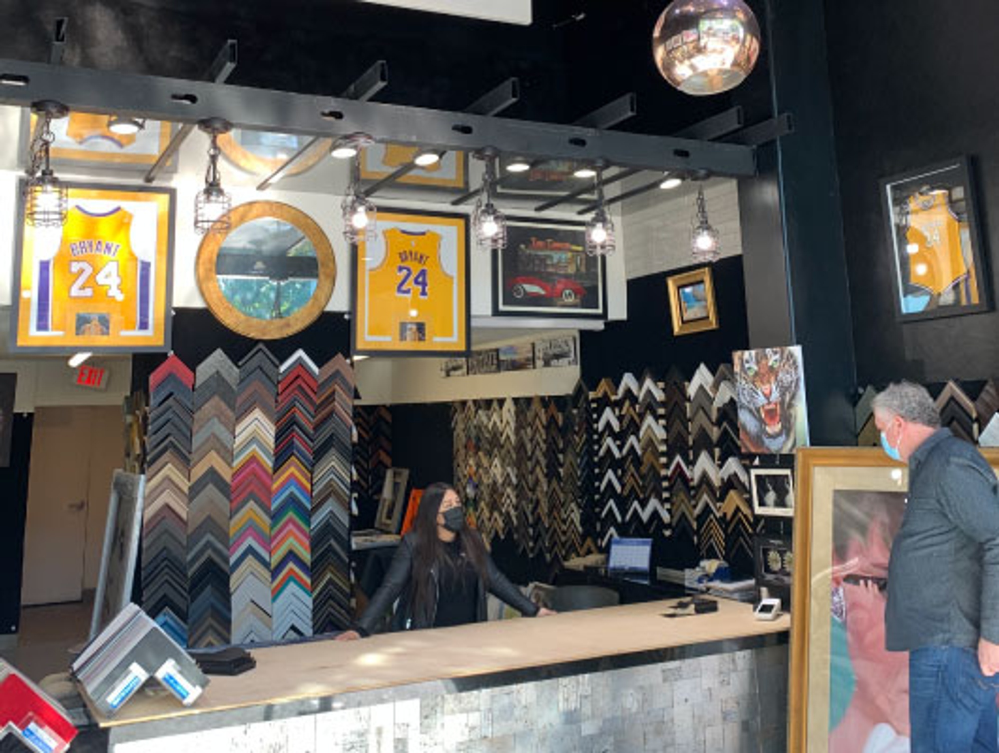 LA Custom Framing Gallery