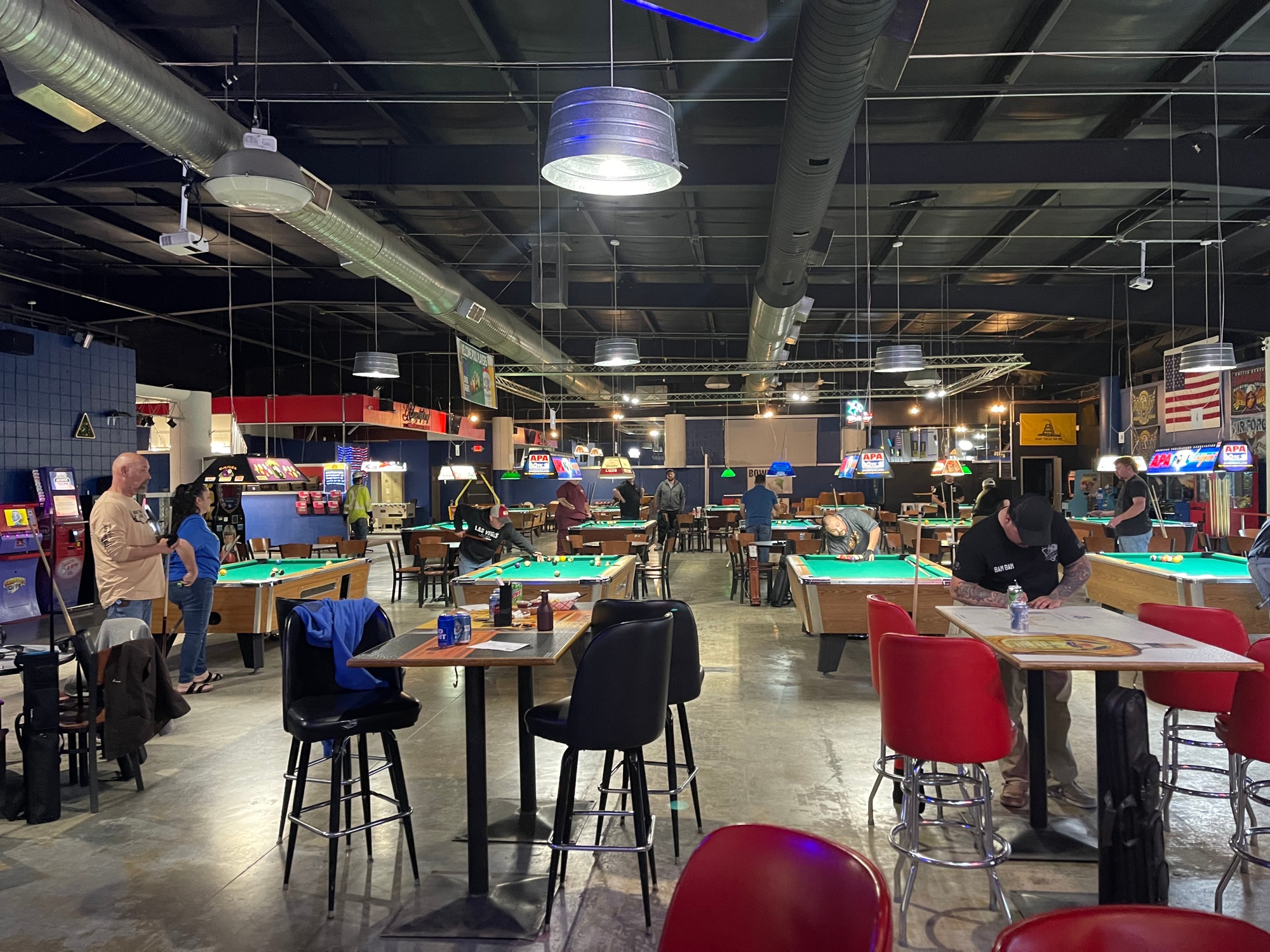 Chalkys Billiards & Family Entertainment Chalkys Billiards & Family Entertainment / Home