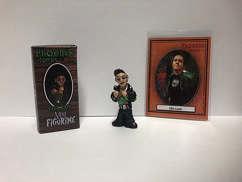 Glen Lentz Mistress Peace Theatre Toy/Film Reviewer mini figurine by PhoenixComicsToys