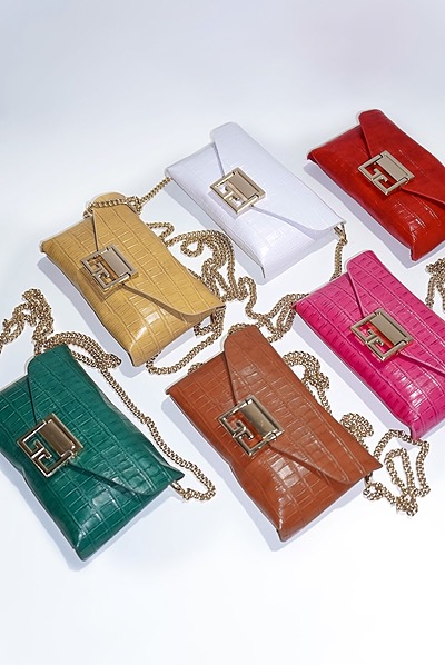 Handbags/Clutches