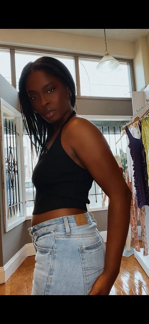 Basic Moves Halter Black