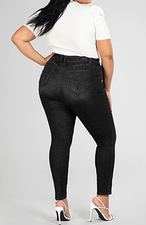 YMI  HSand & Whiskers