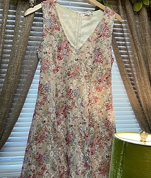 Francesca's Floral Sheath Dress