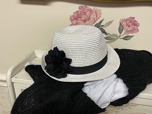 White House Black Market Hat