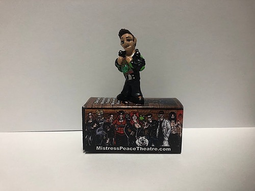 Glen Lentz Mistress Peace Theatre Toy/Film Reviewer mini figurine by PhoenixComicsToys