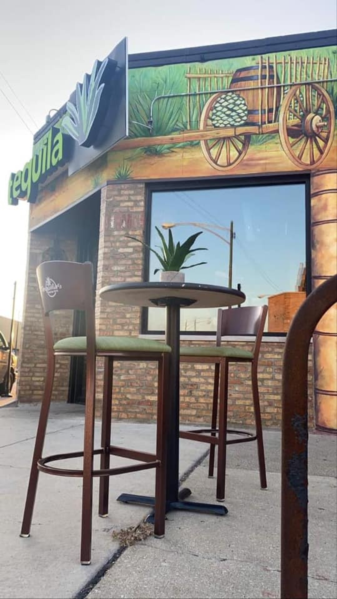 Tequila CJ Cantina Grill Nueva Casa Mismo Sabor