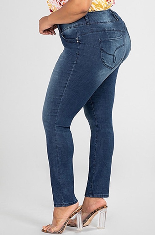 YMI 3 Button Midrise