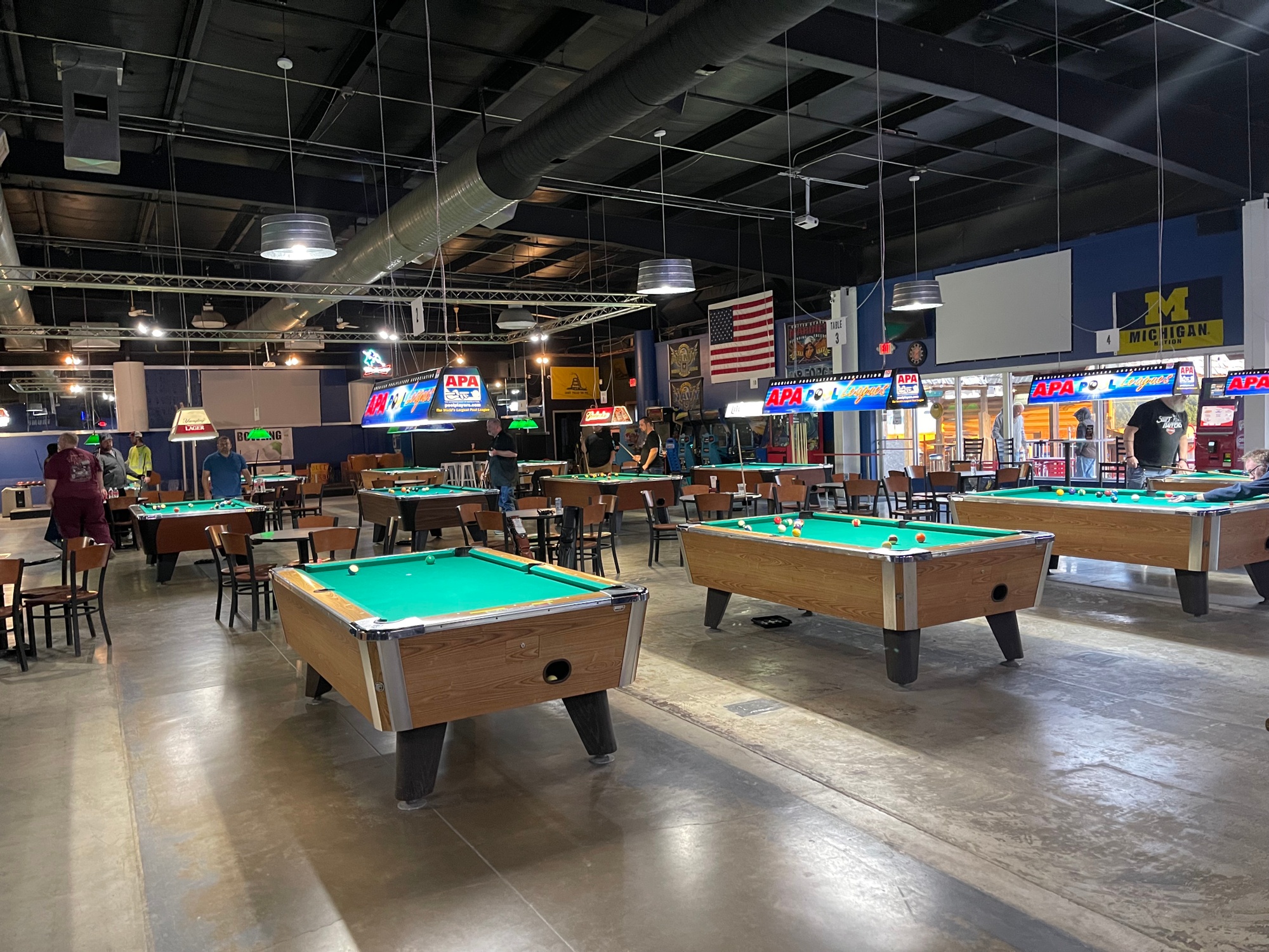 Chalkys Billiards & Family Entertainment Chalkys Billiards & Family Entertainment / Home