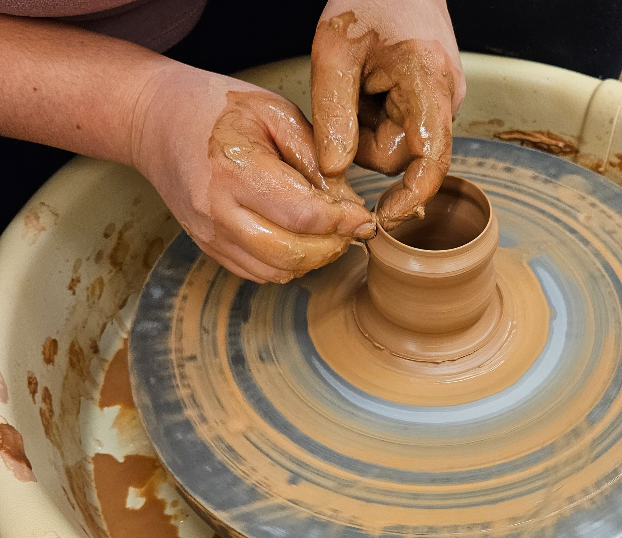 General kid art. Adult pottery classes, memberships Rochester NY