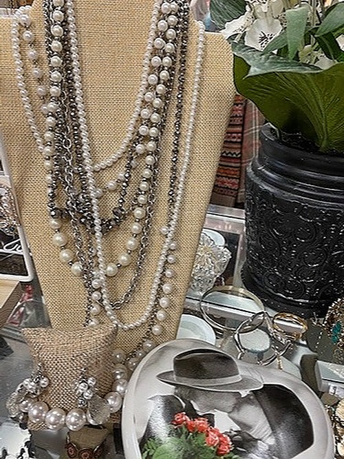 Ann Taylor Jewelry Set