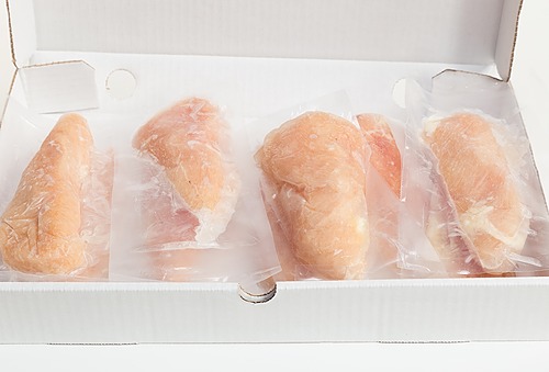Plain Boneless Skinless Chicken Breast 6 oz+ (8-11 pieces)
